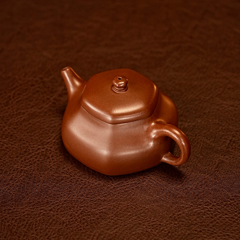 "Scholar's Study" Hexagon Teapot